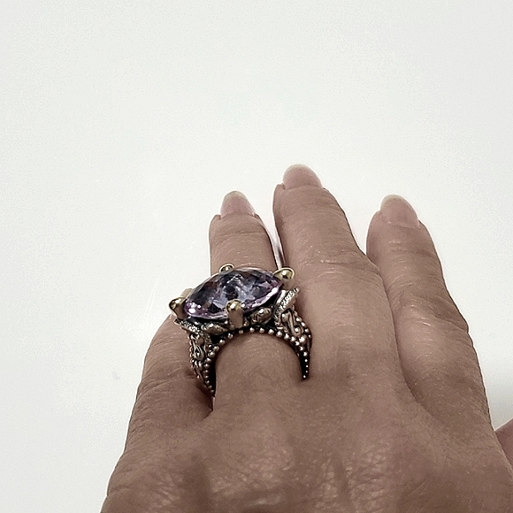 BARBARA BIXBY AMETHYST Hidden Enamel FLOWER Ring - Picture 8 of 10